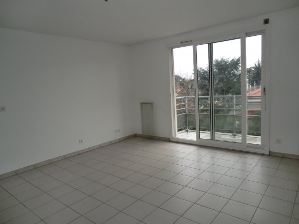 Photos de Appartement à Bron (69500) 