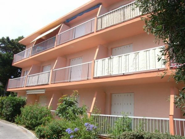 Photos de Appartement à Hyères (83400) 