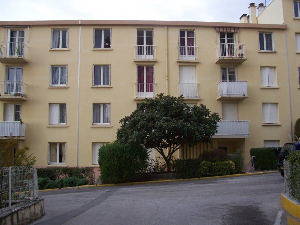 Photos de Terrains Et Garages à Toulon (83000) 